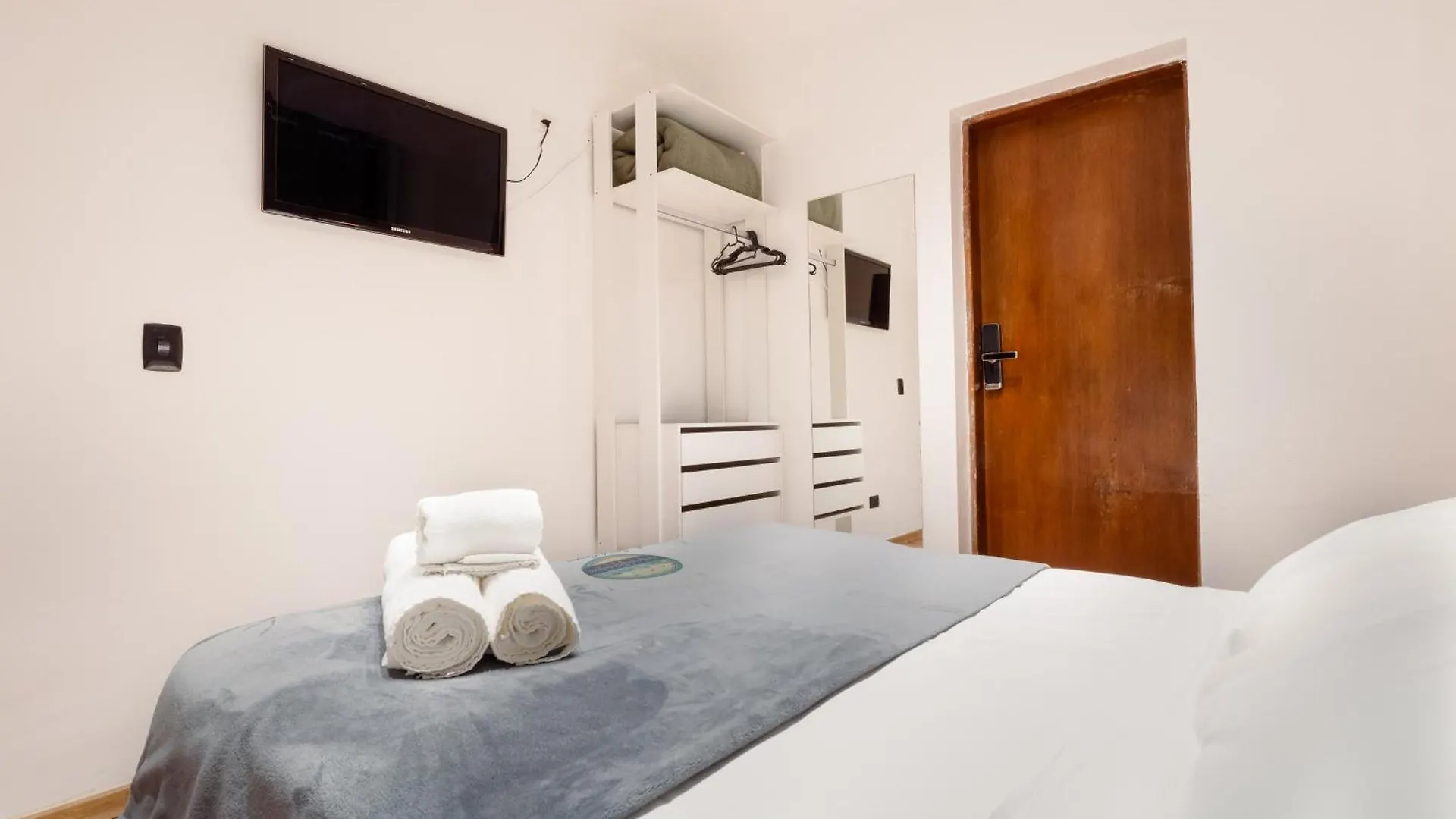 Velinn Pousada Casa De Campos Mountain House Campos do Jordão 0*,  ブラジル