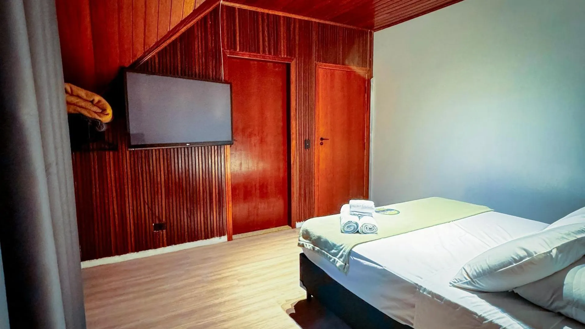 Inn Velinn Pousada Casa De Campos Mountain House Campos do Jordao